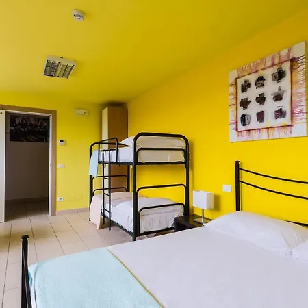 Hostel Eliopoli & Restaurant *