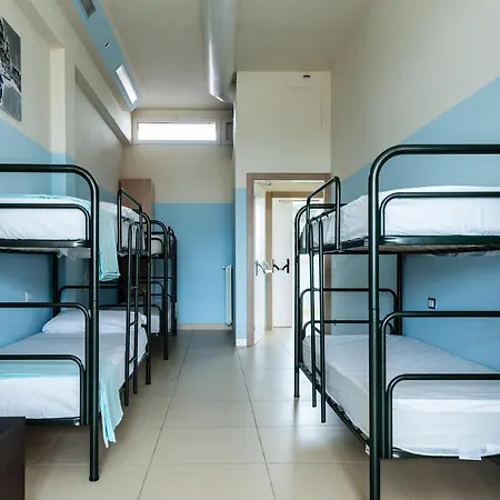 Hostel Eliopoli & Restaurant Tirrenia