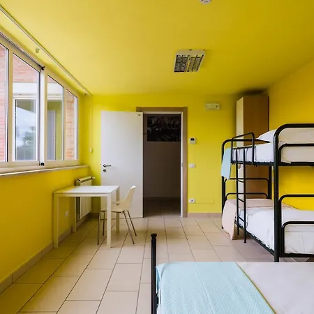 Hostel Eliopoli & Restaurant Tirrenia