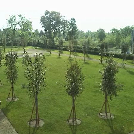 Eliopoli & Restaurant *